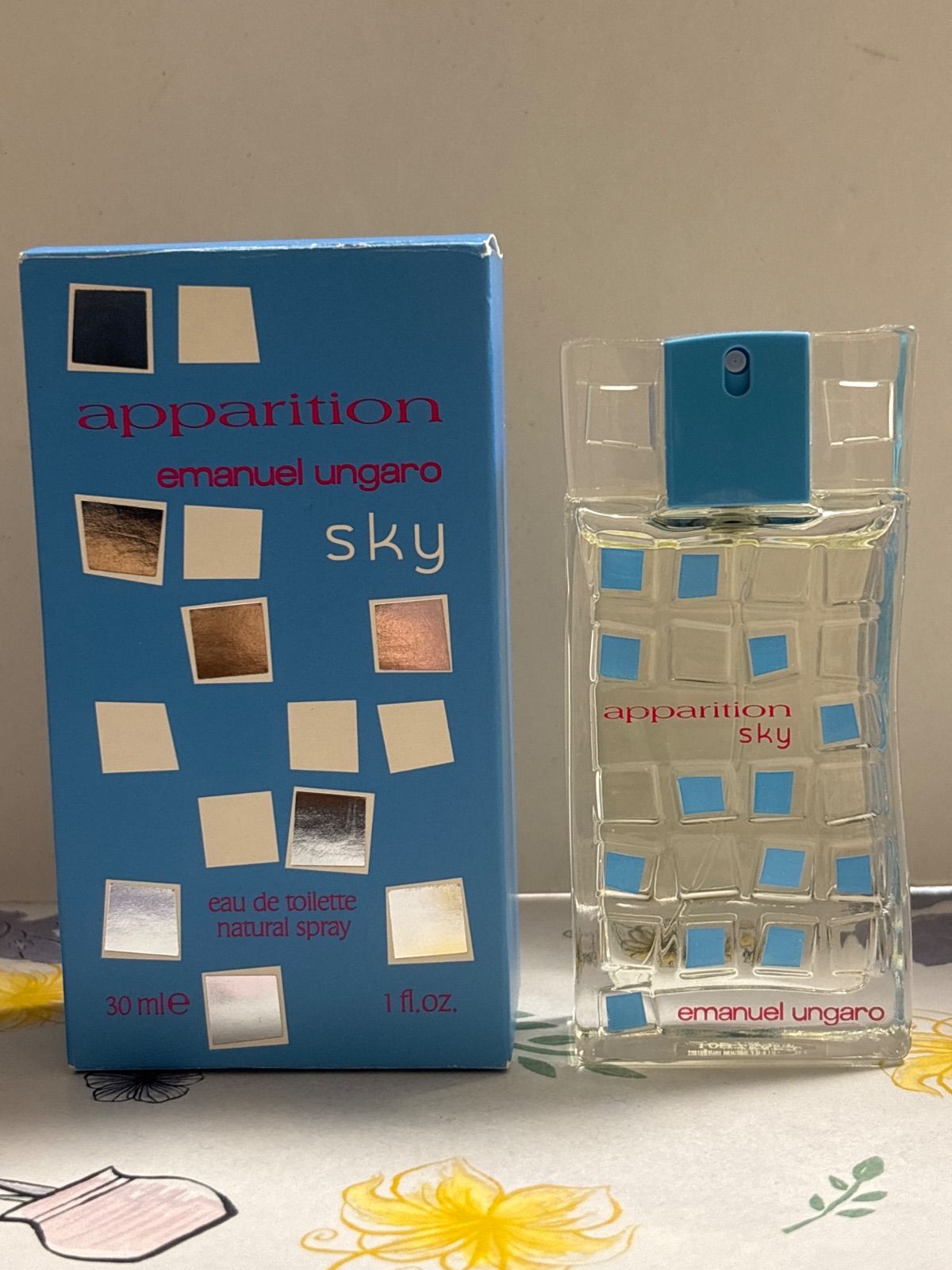 【廃盤品】エマニュエル ウンガロ アパラシオン スカイ オードトワレ 30ml エマニュエル ウンガロ アパラシオン スカイ オードトワレ 30mL【中古
