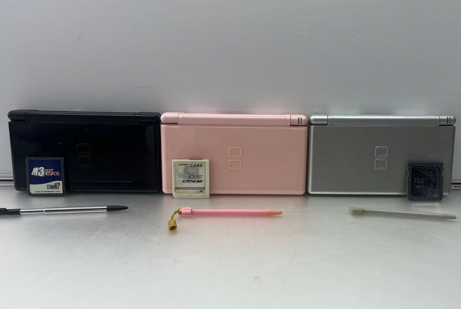 Nintendo DS Lite本体　３台セット 8,360円
