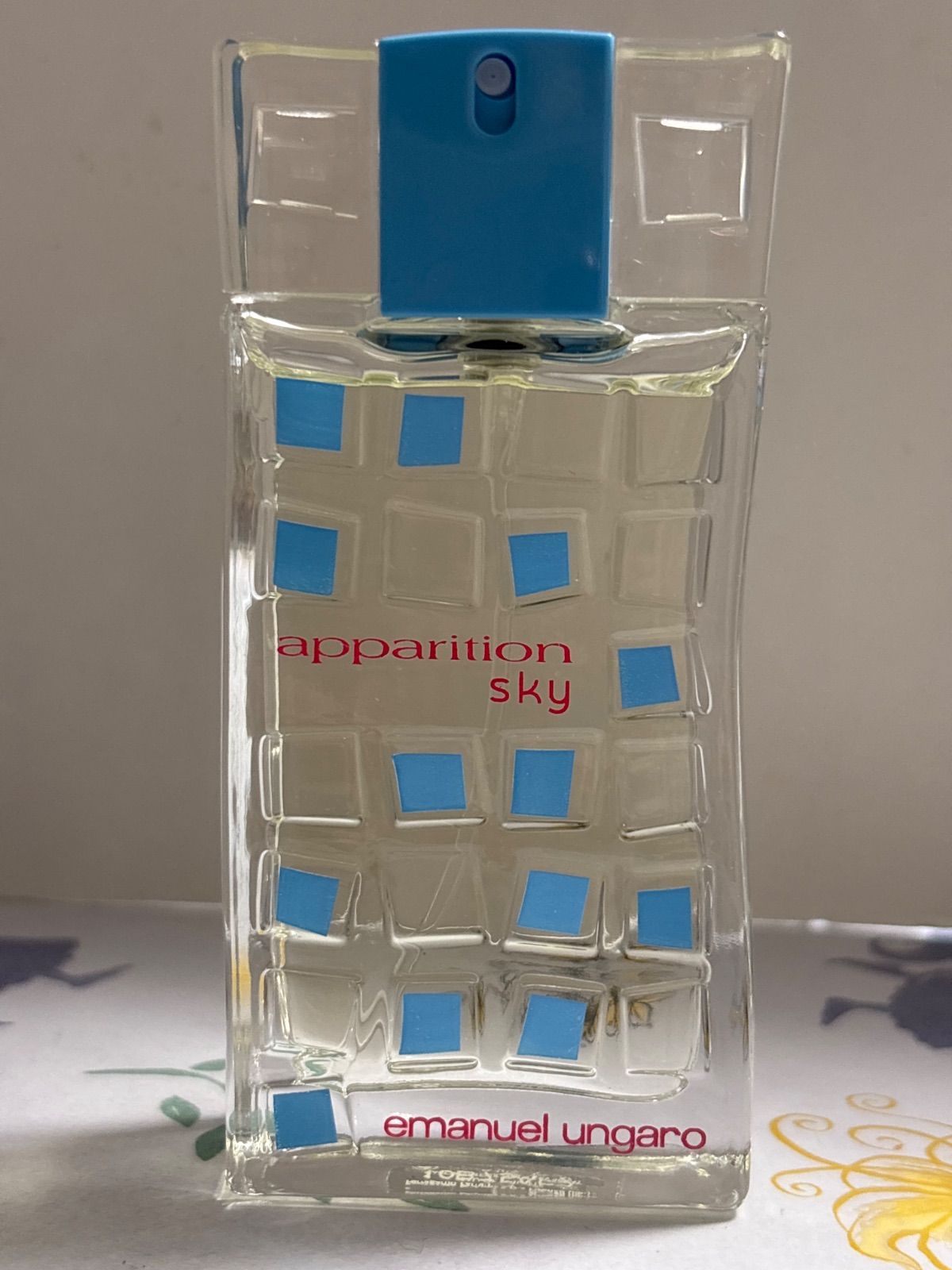 エマニュエル ウンガロ アパラシオン スカイ オードトワレ 30mL【中古