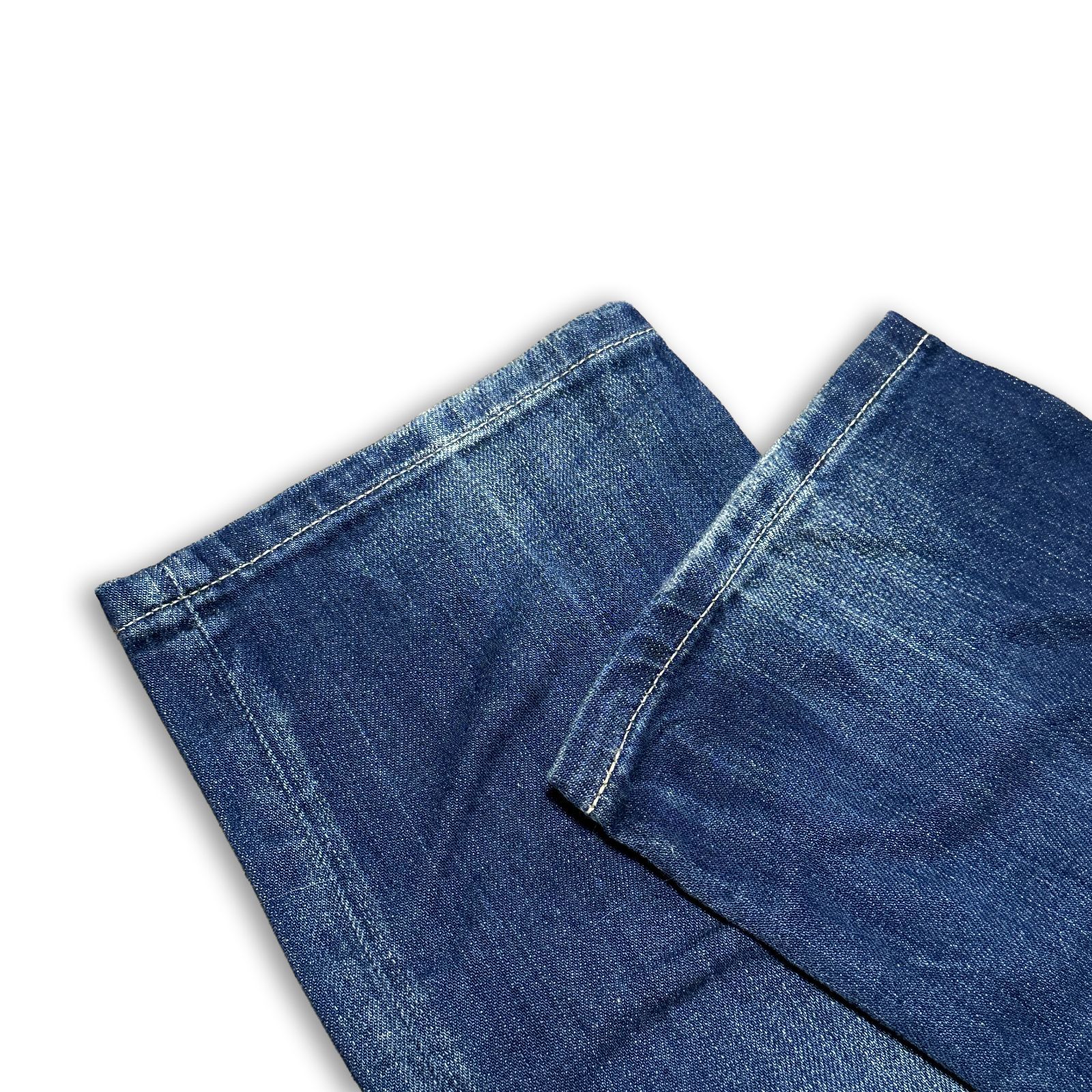 https://assets.mercari-shops-static.com/-/large/plain/2JXiEtahjUhzEENaA6wmMU.jpg@jpg