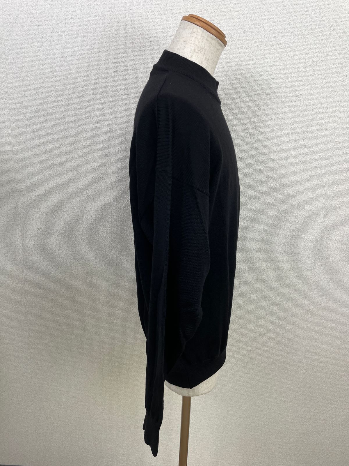https://assets.mercari-shops-static.com/-/large/plain/2JXiFBeL9zbBKqcyKcKqS7.jpg@jpg