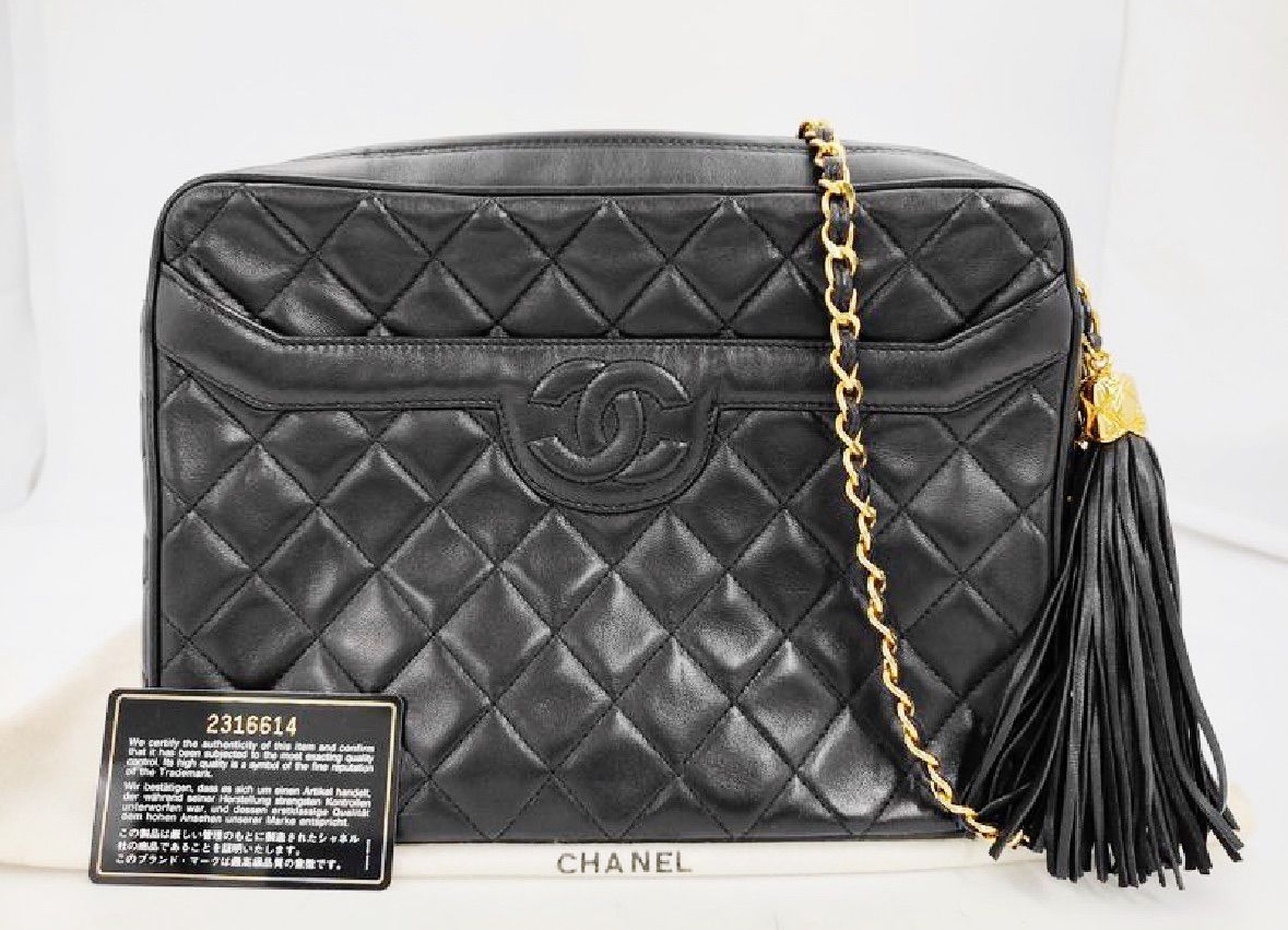 中古美品 CHANEL シャネル 23番台 マトラッセ ビジューチェーン