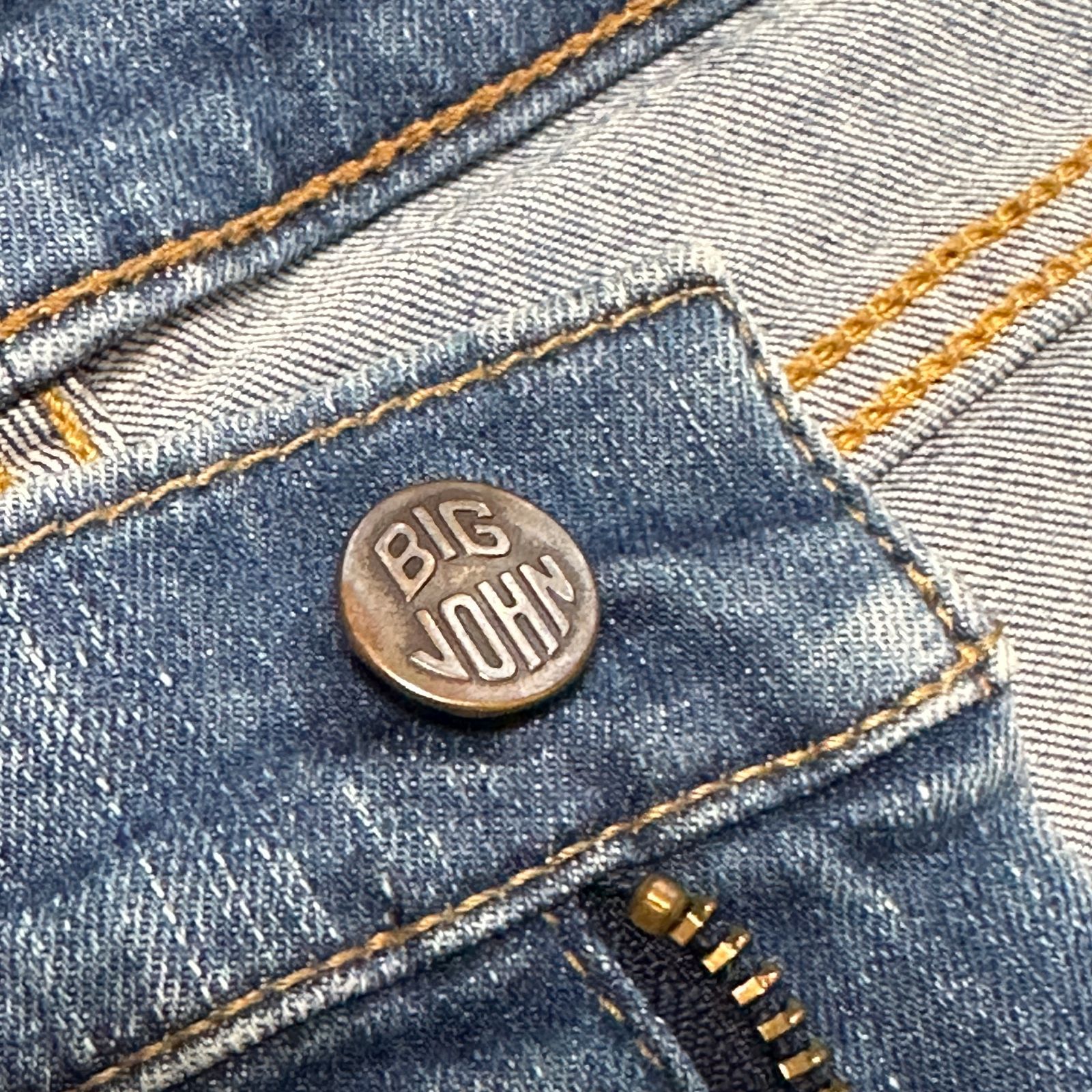 https://assets.mercari-shops-static.com/-/large/plain/2JXiQdBQzFszXYkAUPLnw3.jpg@jpg
