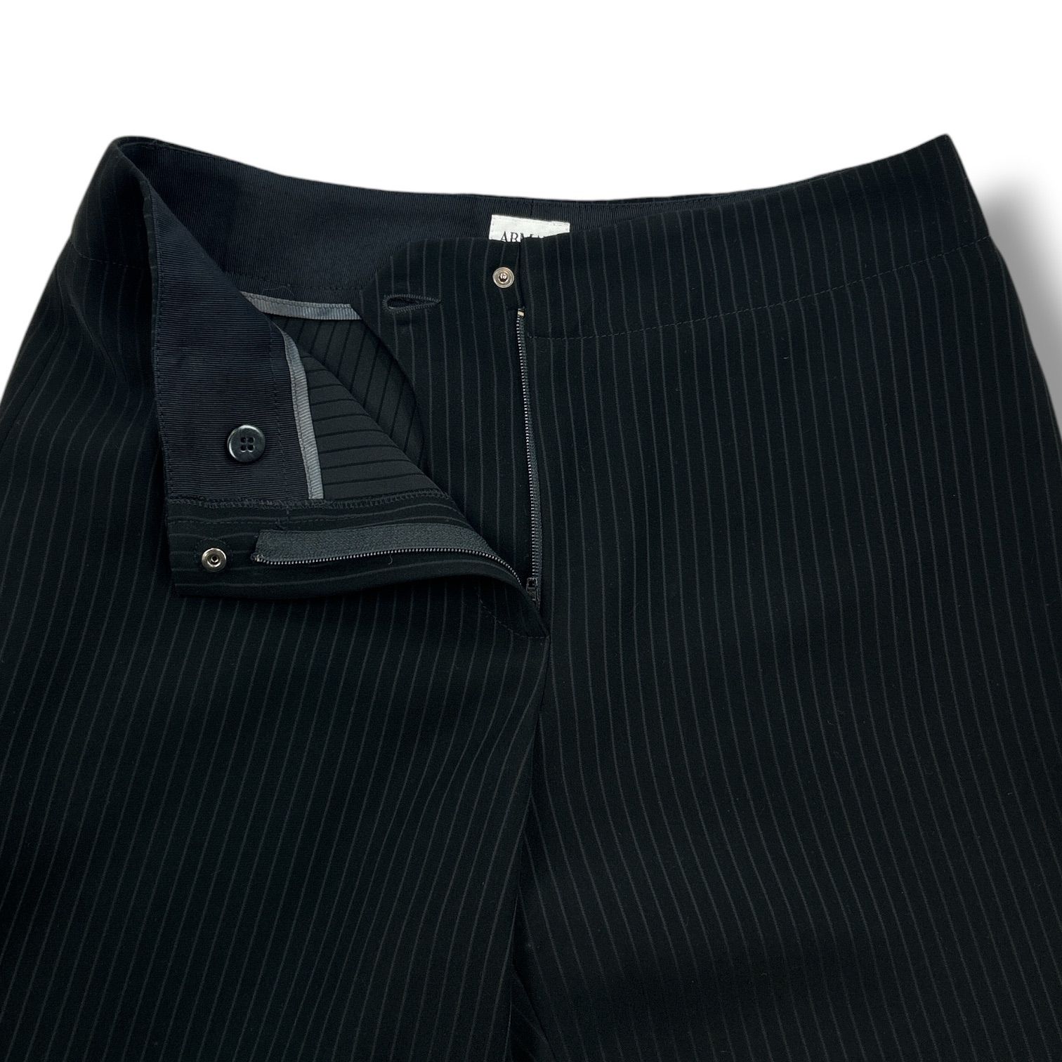 ARMANI COLLEZIONI アルマーニコレツォーニ シャドーストライプパンツ