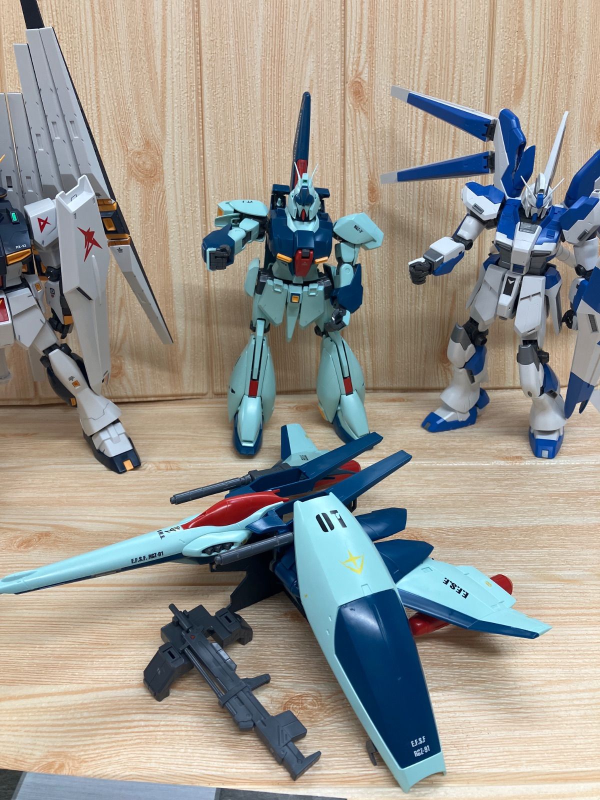 MG ガンプラセットB 組立済み 5体 R8Y142 - メルカリ