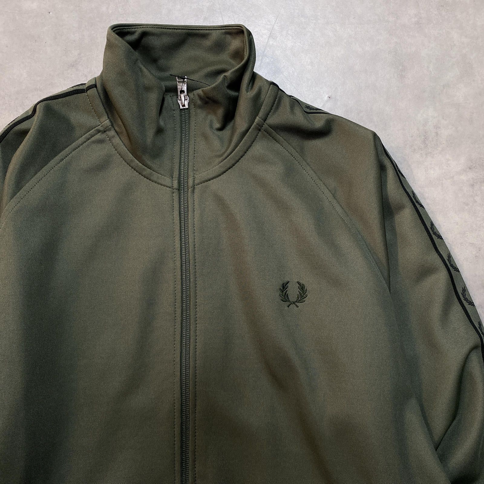 GQ6904◇FRED PERRY : コントラストテープ トラックジャケット J557◇M