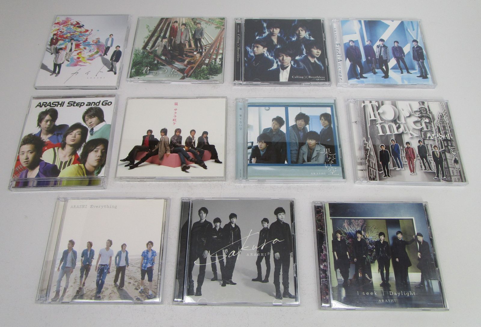 嵐 CD まとめ売り シングルCD 10枚 + アルバム 8枚 5×20 - メルカリ