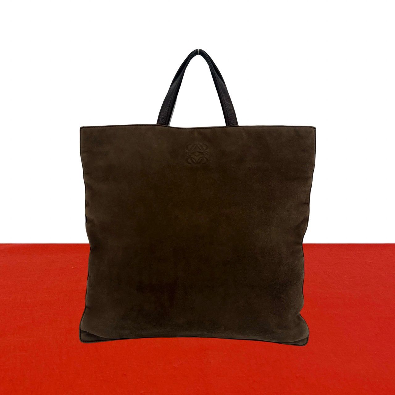 極 美品 LOEWE ロエベ アナグラム 型押し ロゴ スウェード ナッパ