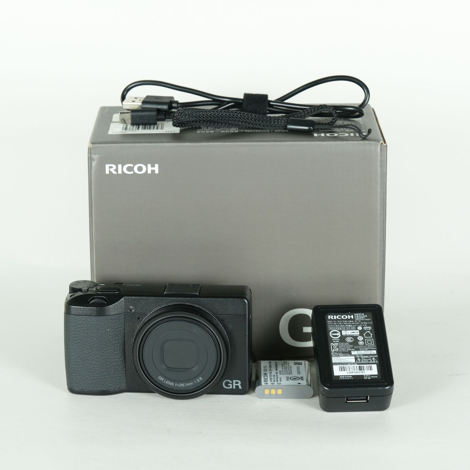 美品 | シャッター数870回] RICOH GR IIIx | コンパクトデジタルカメラ