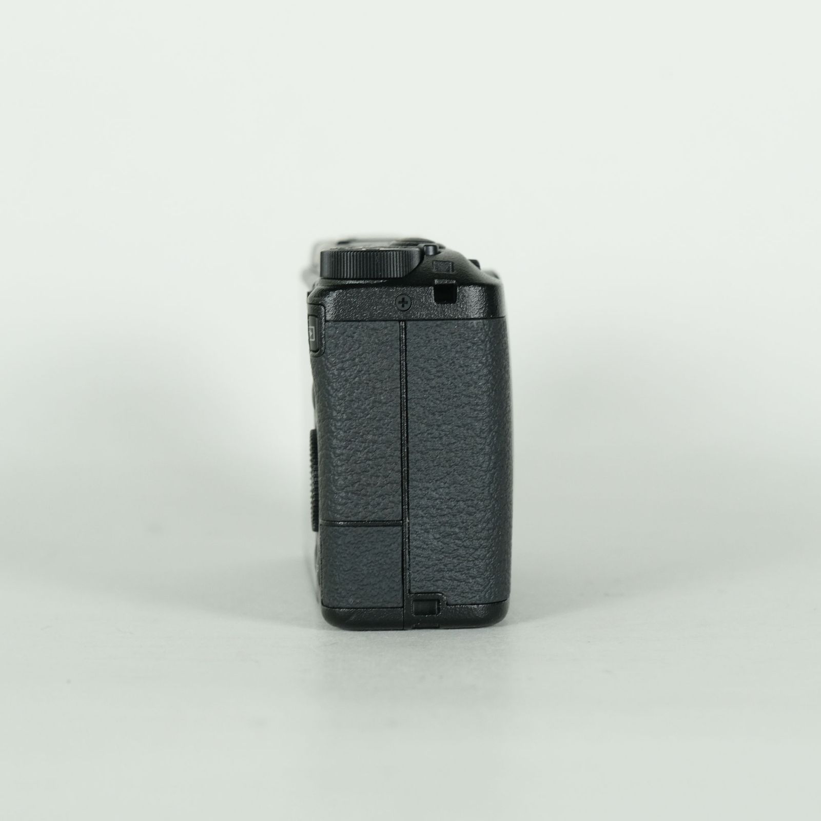 美品 | シャッター数870回] RICOH GR IIIx | コンパクトデジタルカメラ