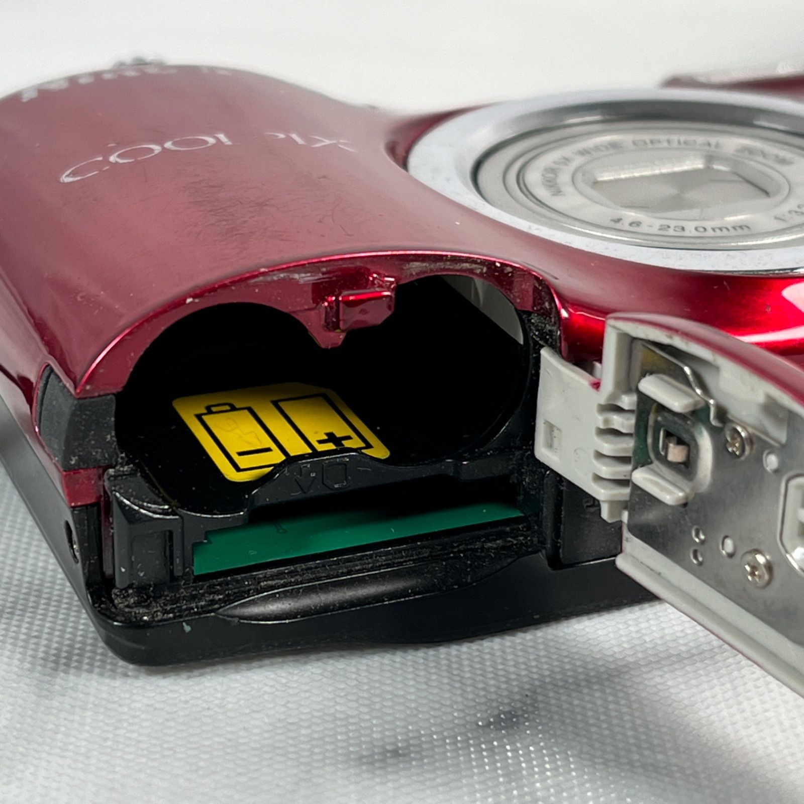 ☆動作確認済☆ Nikon ニコン COOLPIX A10 レッド コンパクトデジタル