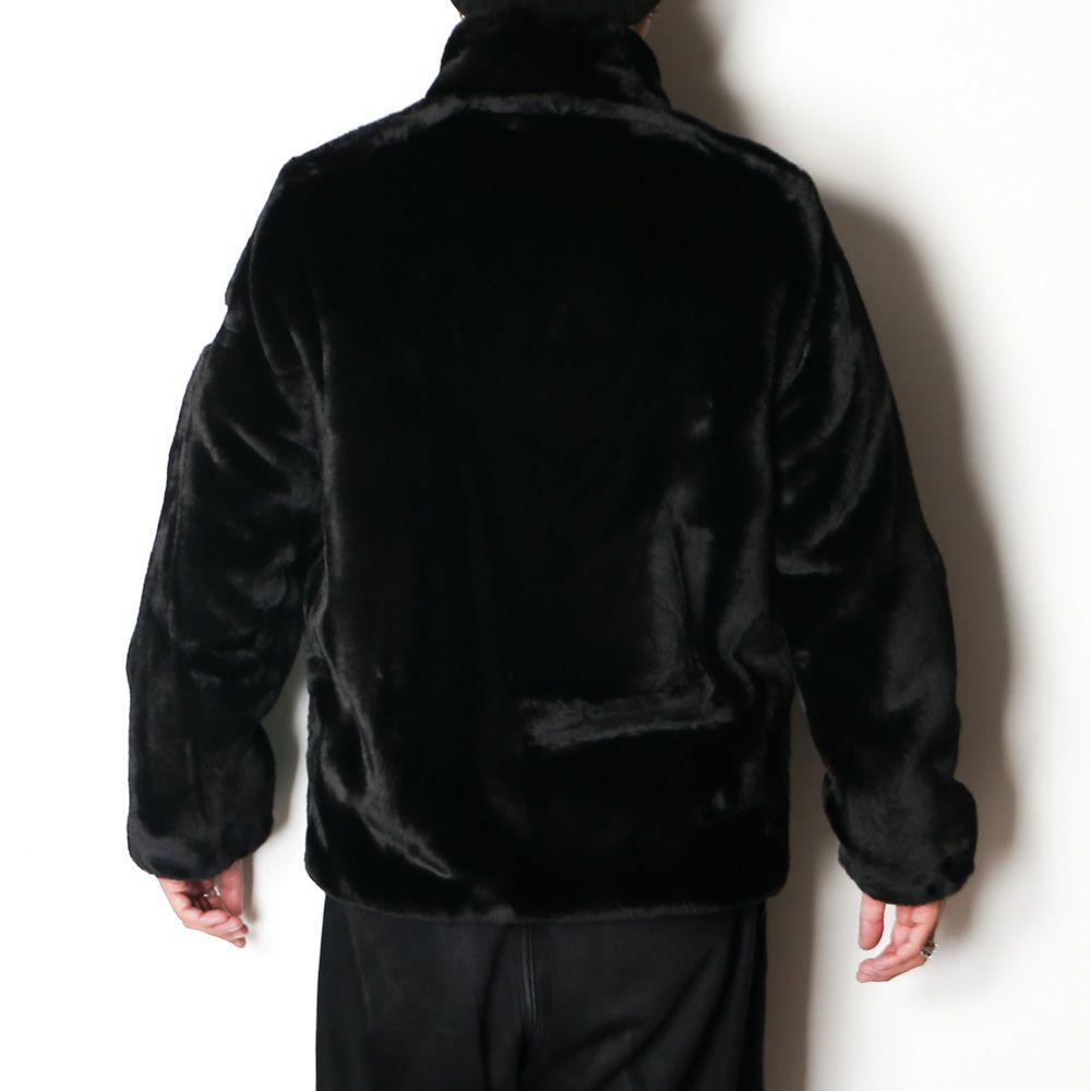 https://assets.mercari-shops-static.com/-/large/plain/2JXicYRppJrbMzoyqRT7Mj.jpg@jpg