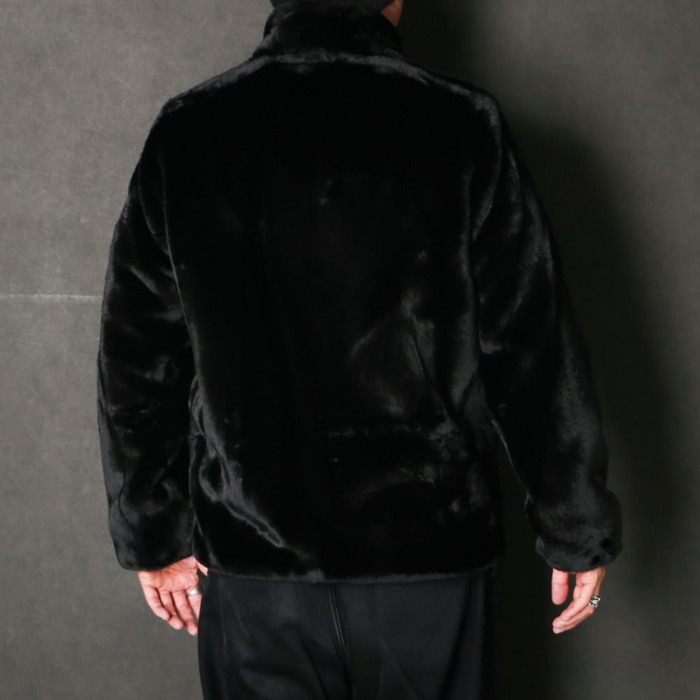https://assets.mercari-shops-static.com/-/large/plain/2JXicYSAoRDZF5psVXGFUS.jpg@jpg