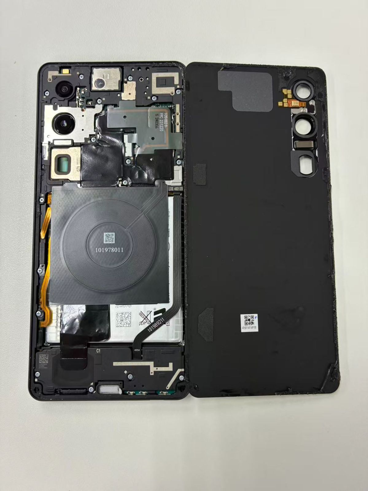 Xperia 1 VI ブラック ジャンク品 - メルカリ