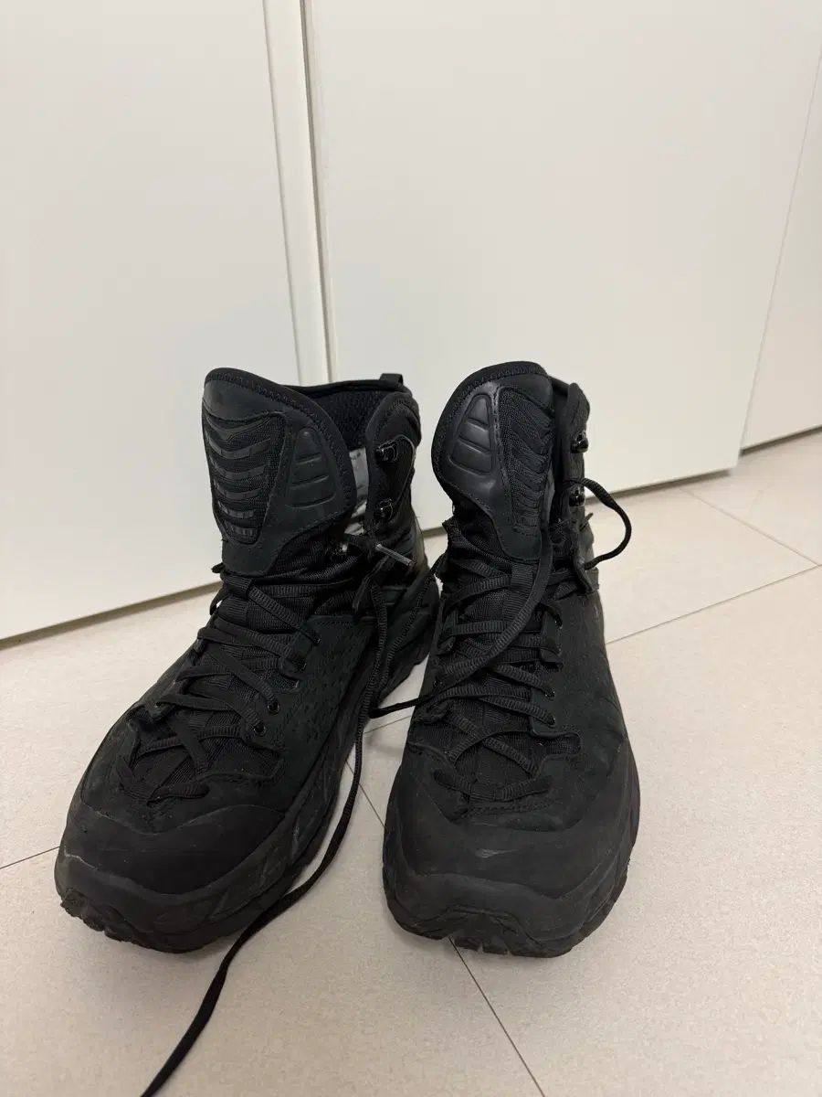 出品 HOKA ONE ONE ホカオネオネ トー ウルトラ ハイ 44