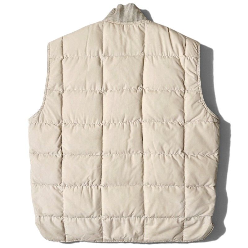 https://assets.mercari-shops-static.com/-/large/plain/2JXipVuFRJsuydNcYwfx2b.jpg@jpg