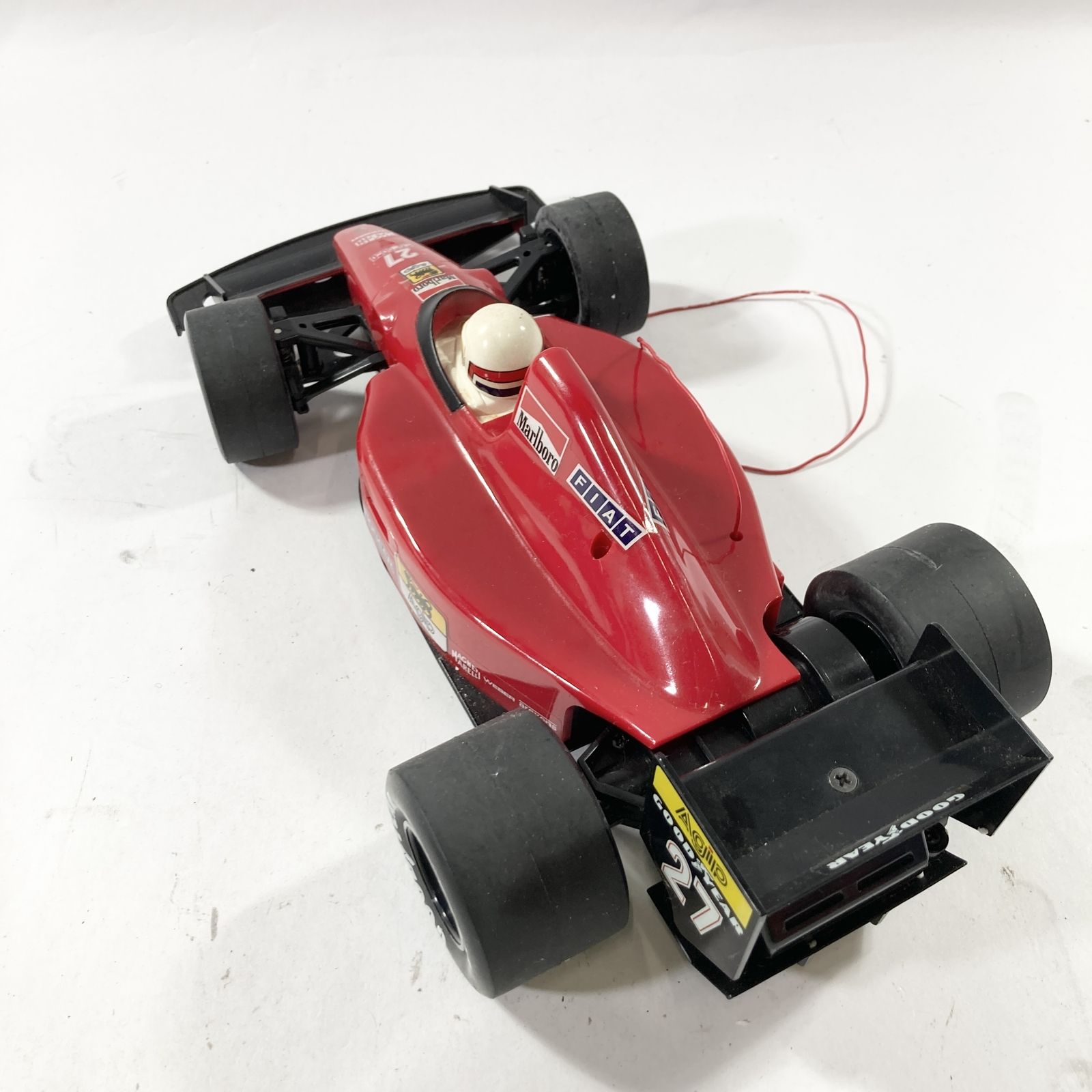 ☆ 希少 トミー 1/13 フェラーリ 642 F-1 ラジコン 27MHz 当時物 TOMY