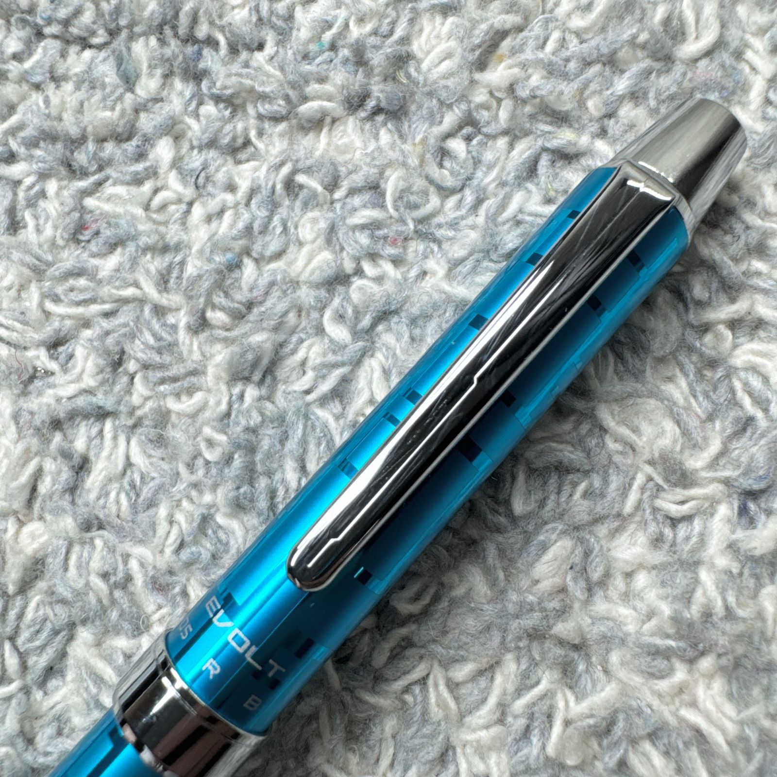 https://assets.mercari-shops-static.com/-/large/plain/2JXir9Wmmi9WkGZKPaudGo.jpg@jpg