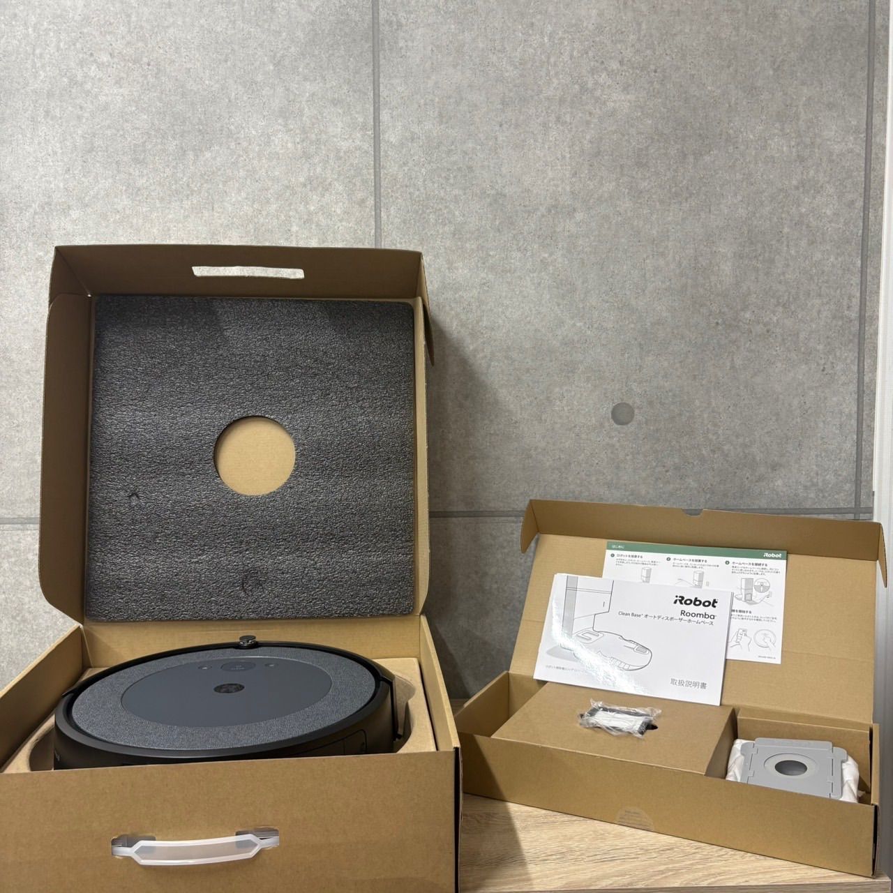 iRobot ルンバ i3+ i3550 ロボット掃除機 クリーンベース付 動作確認済