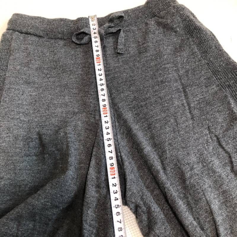 https://assets.mercari-shops-static.com/-/large/plain/2JXjPaCRaFo2TRhdkPEU6g.jpg@jpg