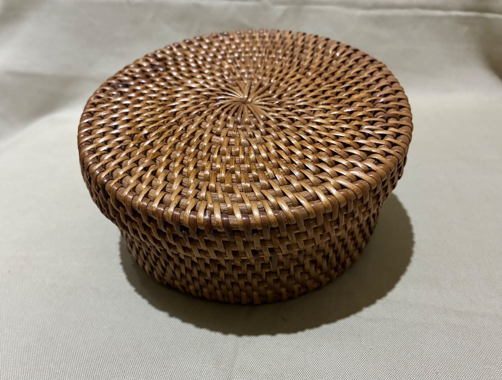 ☆ 新品 ☆ アタ 小物入れ 蓋付き バリ島 - メルカリ
