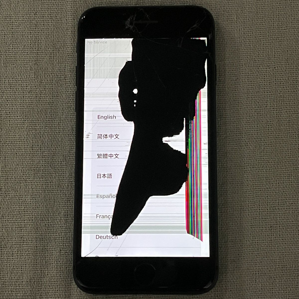 ◇ジャンク品・本体のみ◇【SIMロック解除済】Apple iPhone 8（A1906