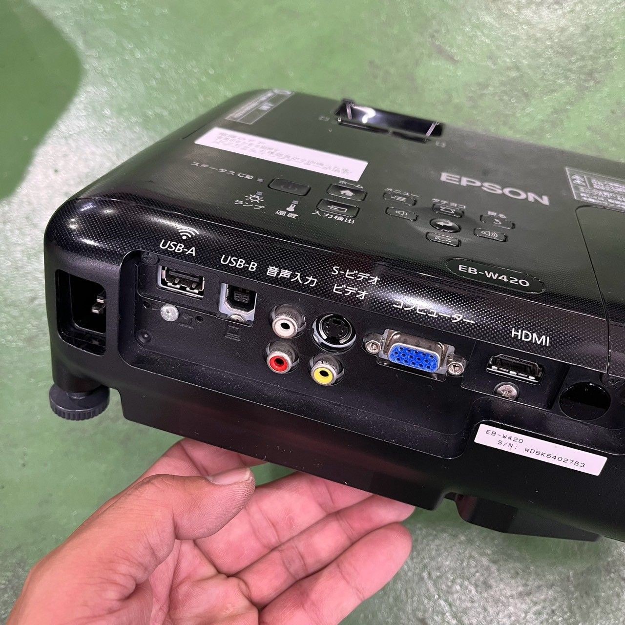 EPSON プロジェクター EB-W420 - メルカリ