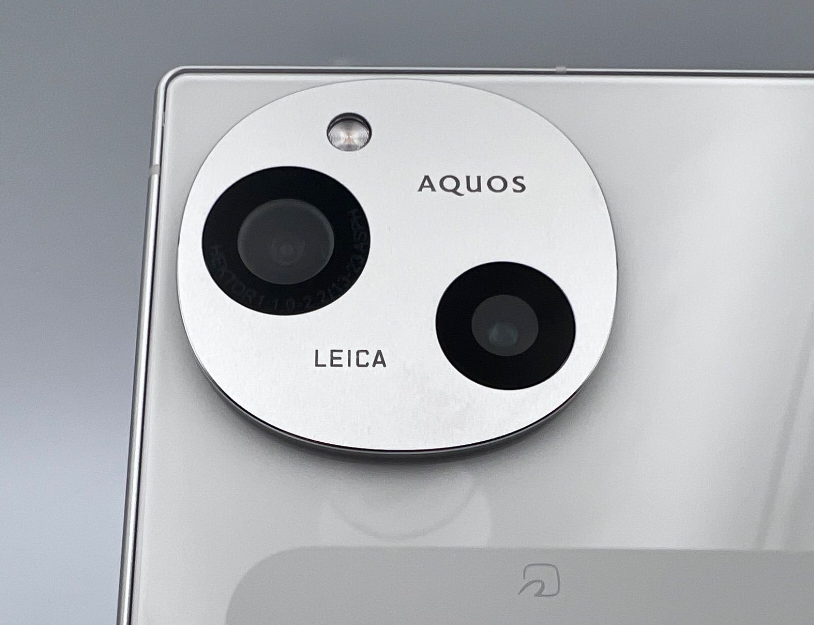AQUOS R9 256GB A401SH SIMフリー - メルカリ