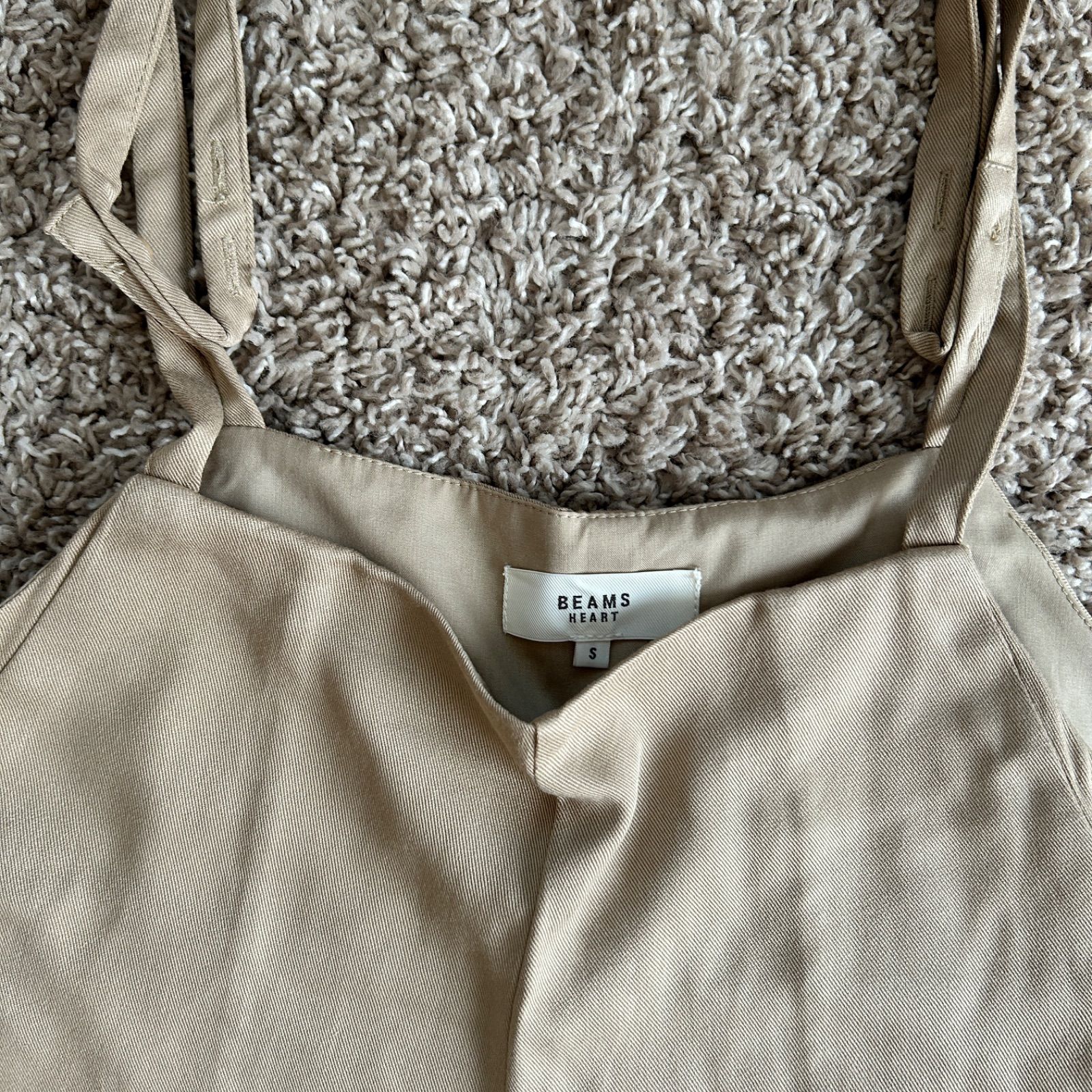 https://assets.mercari-shops-static.com/-/large/plain/2JXkcx4FHhahdp4cB53TmQ.jpg@jpg