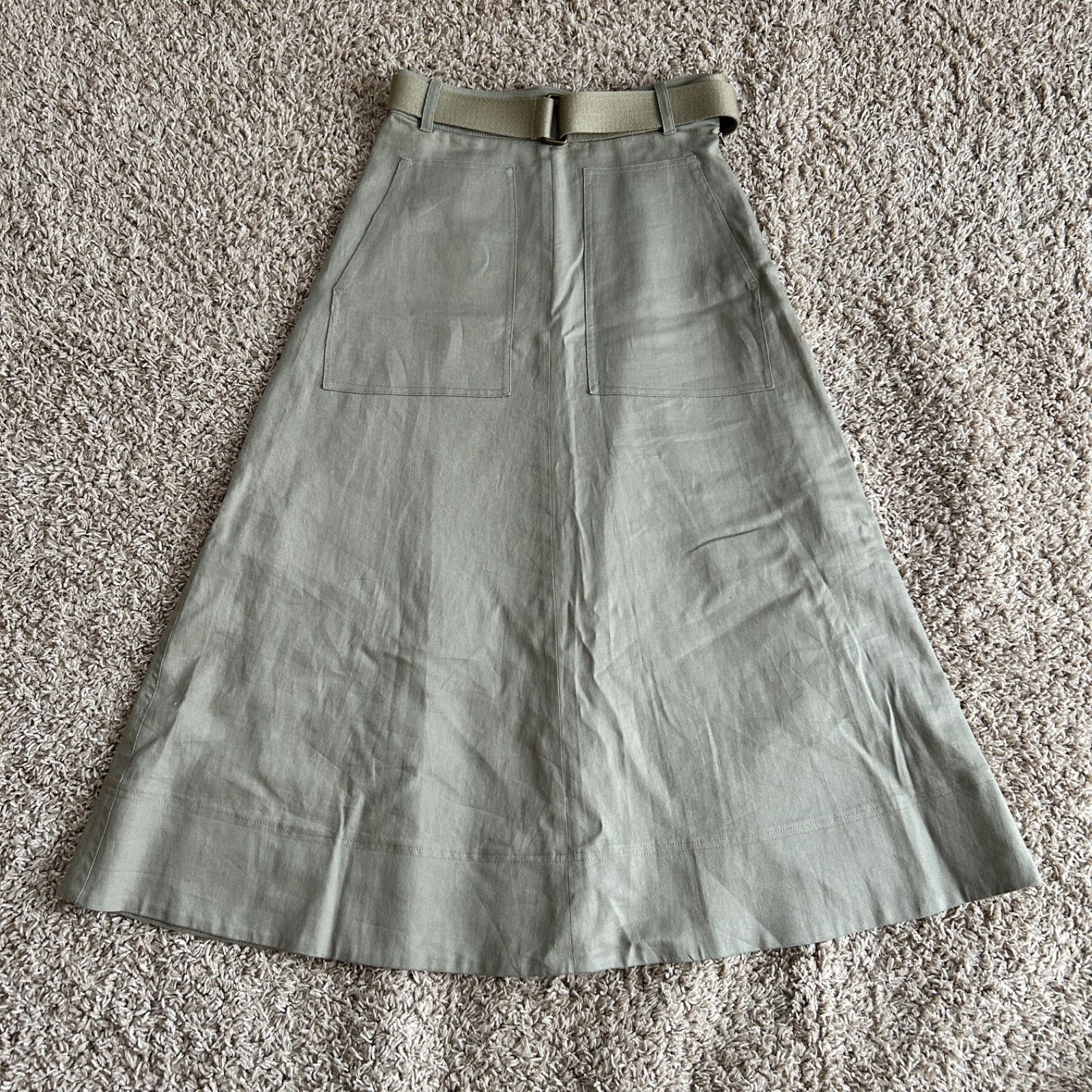 https://assets.mercari-shops-static.com/-/large/plain/2JXkcx6Db5xGDmyDGxb92E.jpg@jpg