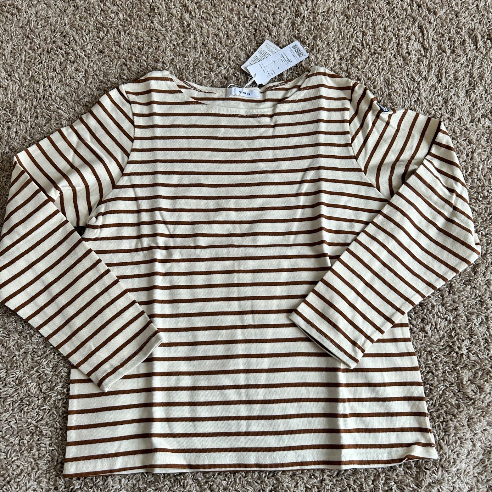https://assets.mercari-shops-static.com/-/large/plain/2JXkcx796vxze9pjA26W2Q.jpg@jpg