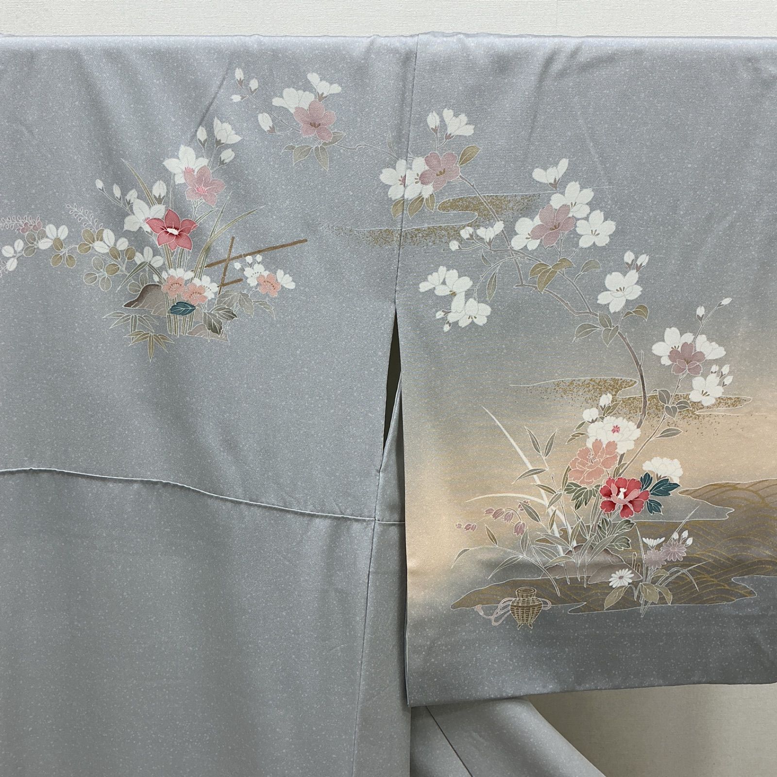 b606 正絹　袷　訪問着　絞り　金銀彩　グレー系　着物 中古品 袷着物 訪問着 金彩 グレー たたき TL寸 正絹 裄68 R106 - メルカリ