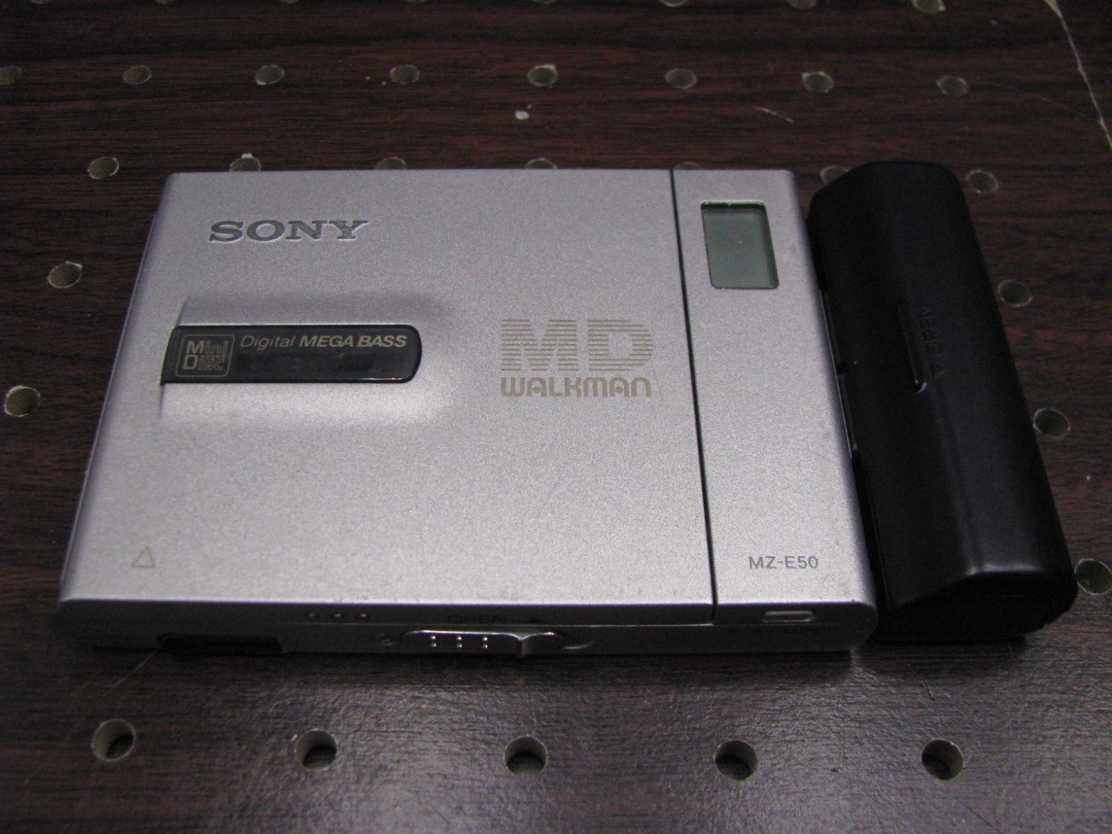 R2568】SONY MZ-E50 MDWALKMAN ポータブルMDプレーヤー - メルカリ