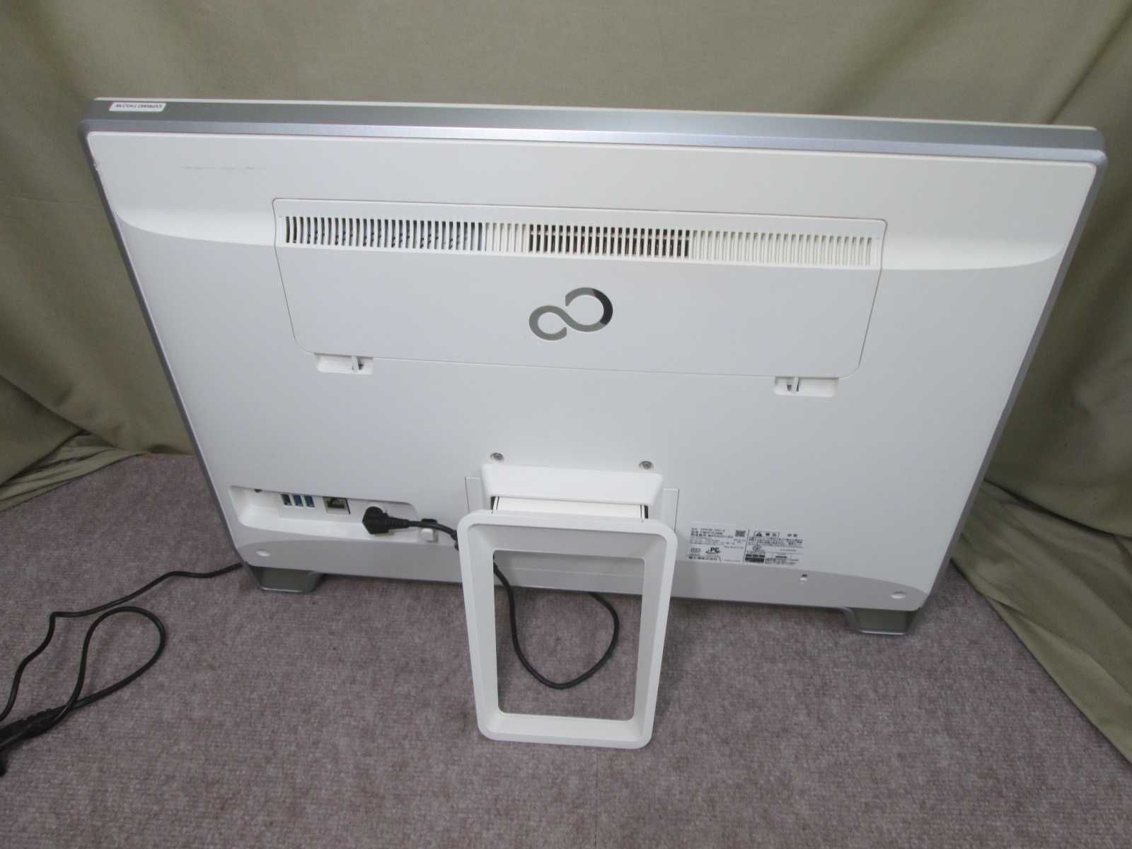 富士通 FMV ESPRIMO FH52/W【大容量HDD搭載】 Celeron 2950M 2.0GHz