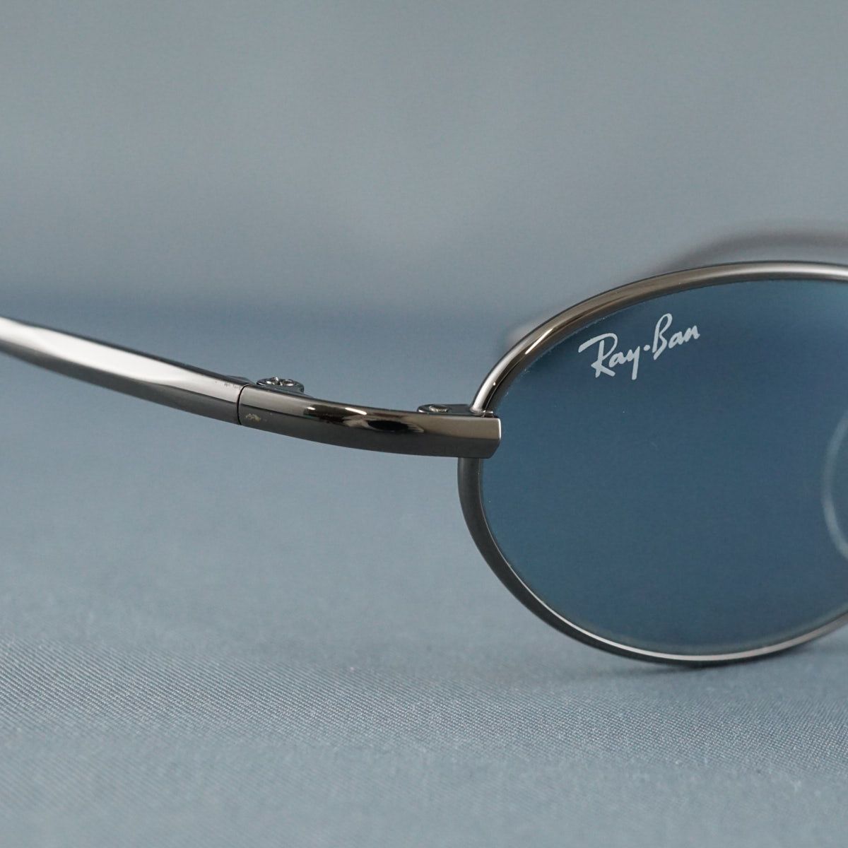 Ray-Ban レイバン　RB3150 オーバル　メタルフレーム　ブルーレンズ サングラス RayBan RB3150 004/46 USED美品 レイバン オーバル