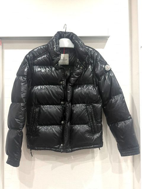 H8-10-16 MONCLER （モンクレール）ダウンジャケット シャイニー
