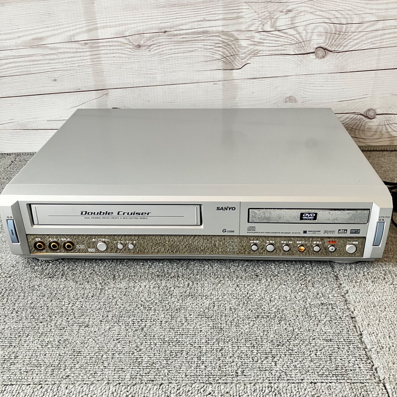 SANYO DVD/VHSレコーダー　VZ-DV1G型 SANYO サンヨー VZ-DV1G VHS一体型DVDプレーヤー ビデオデッキ 動作