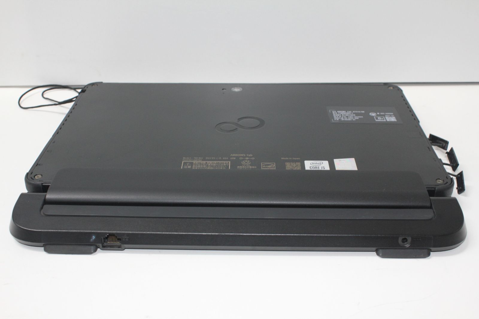 富士通 ARROWS Tab Q7310/DB Core i5/8GB/128GB 傷や汚れあり - メルカリ