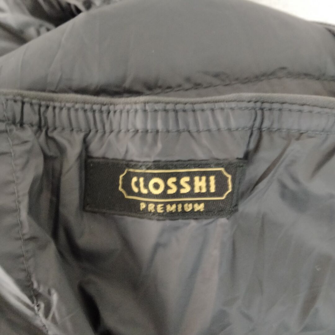 https://assets.mercari-shops-static.com/-/large/plain/2JXm2useHAeUNm9Zuu8TeY.jpg@jpg