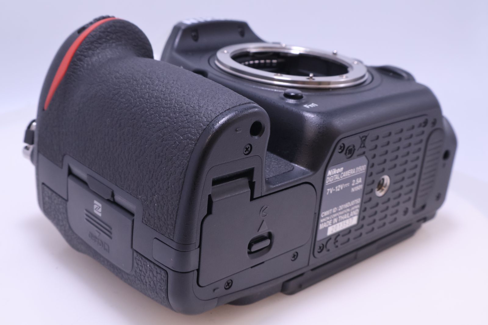 4,237回 美品】Nikon D500 ボディ 一眼レフカメラ - メルカリ