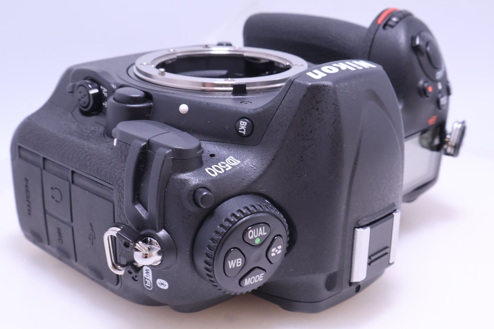 4,237回 美品】Nikon D500 ボディ 一眼レフカメラ - メルカリ