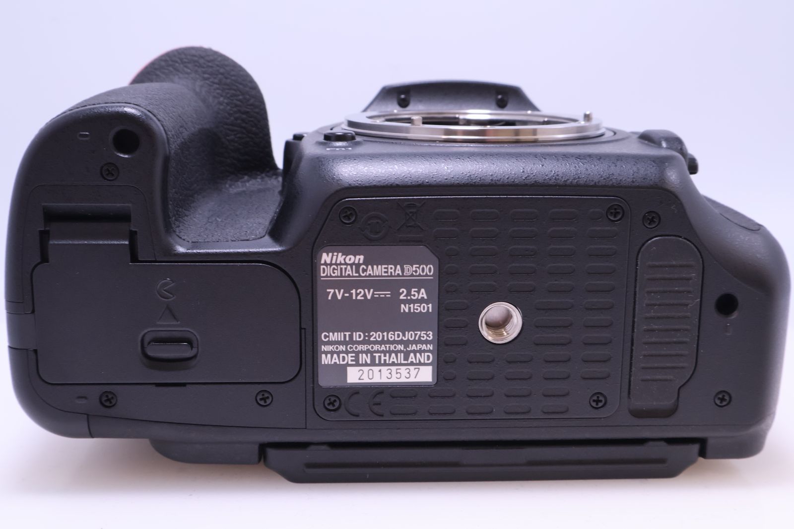 4,237回 美品】Nikon D500 ボディ 一眼レフカメラ - メルカリ