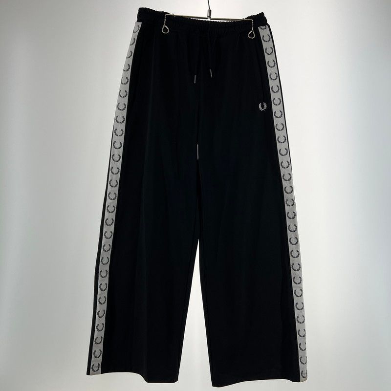中古品】 FRED PERRY フレッドペリー TRACK PANTS トラックパンツ