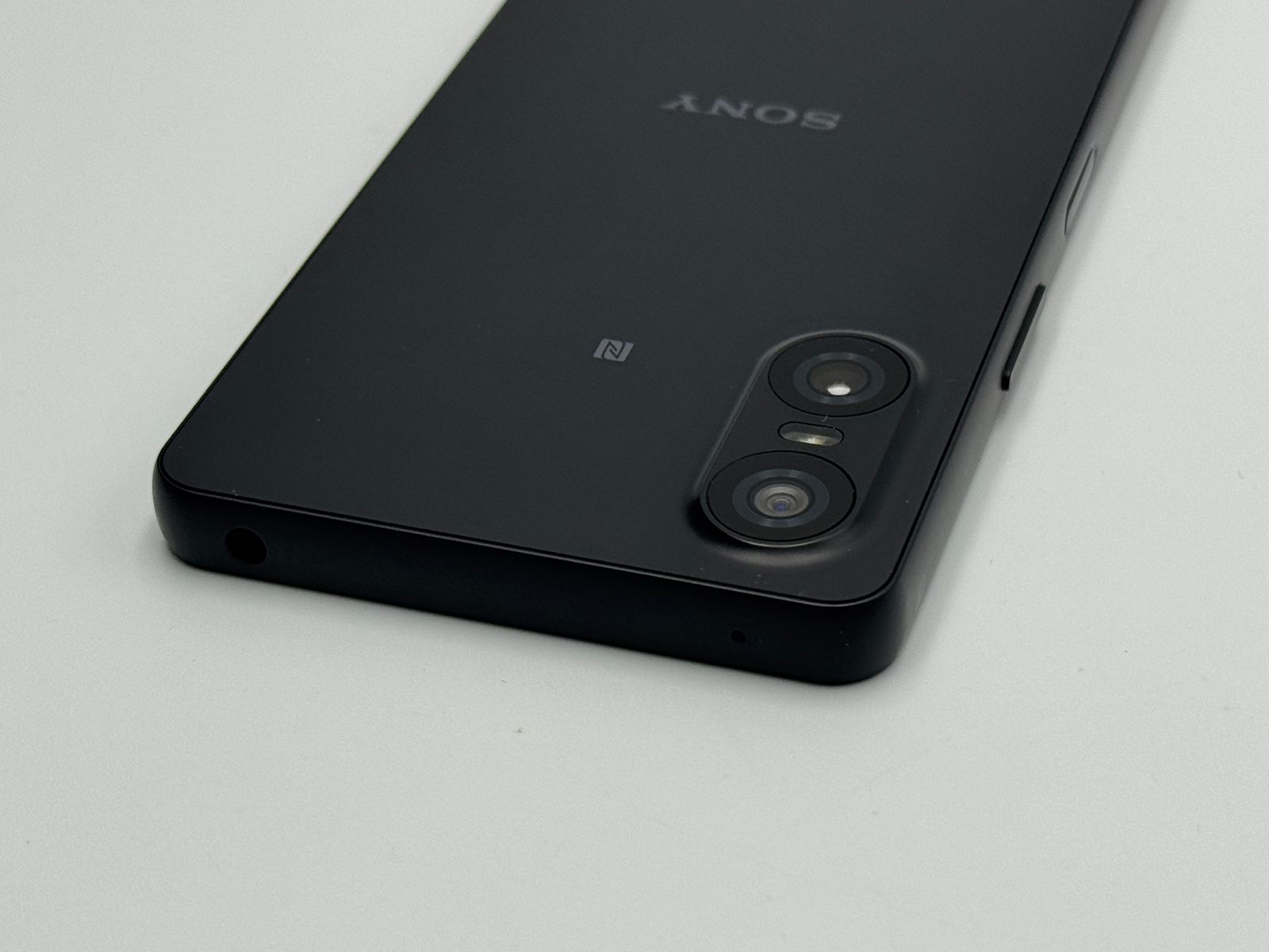 Xperia 10 VI SO-52E ブラック 中古 - メルカリ