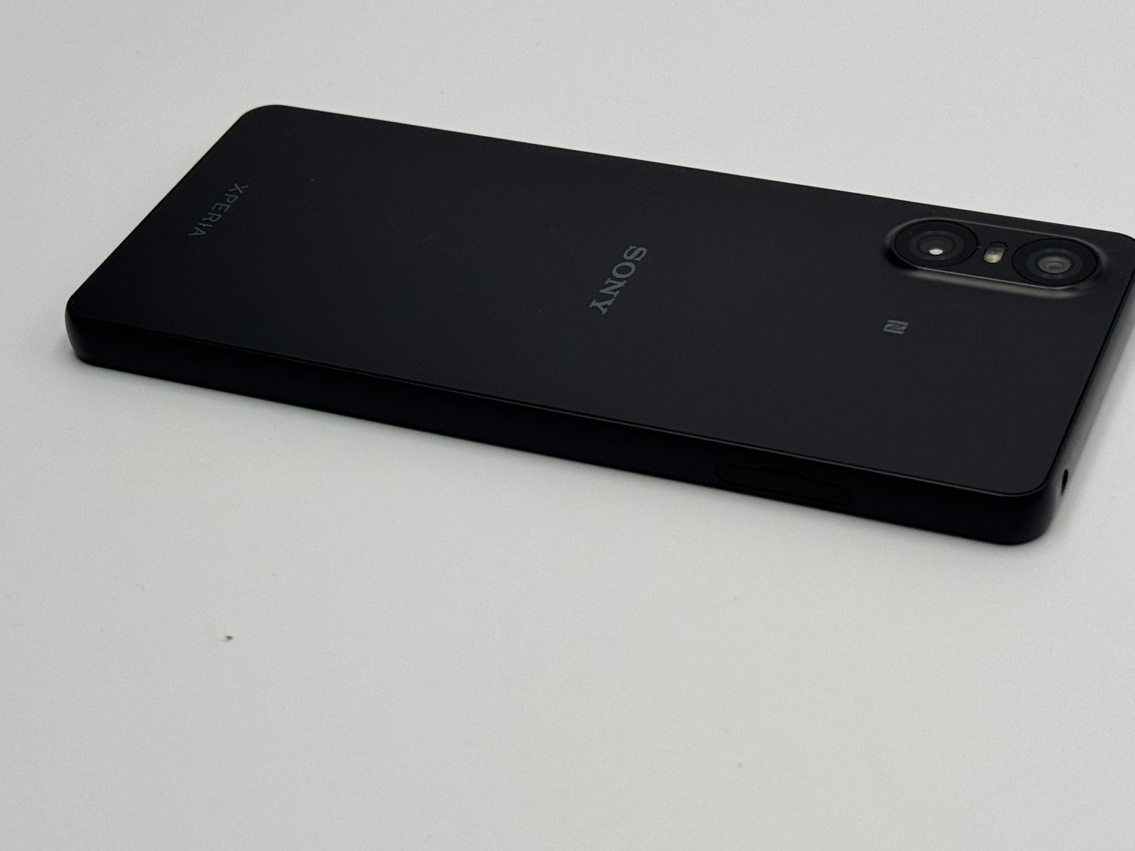 Xperia 10 VI SO-52E ブラック 中古 - メルカリ