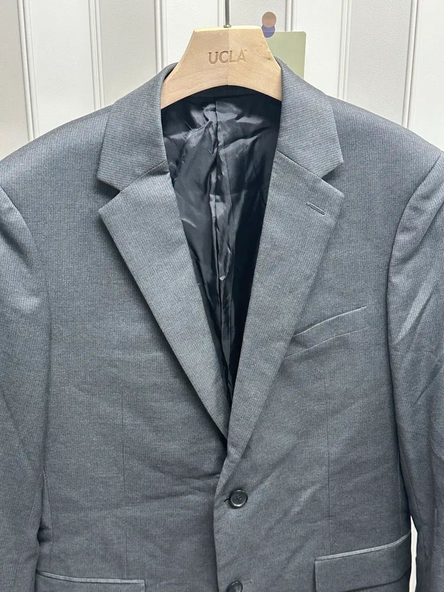 https://assets.mercari-shops-static.com/-/large/plain/2JXm9F7uM4wUivsvAjNVcT.webp@jpg