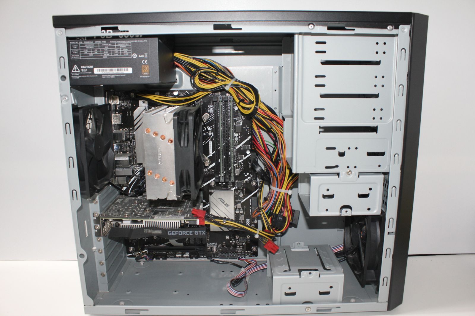 中古デスクトップパソコン】ドスパラ〈Monarch XH〉第14世代Core i7
