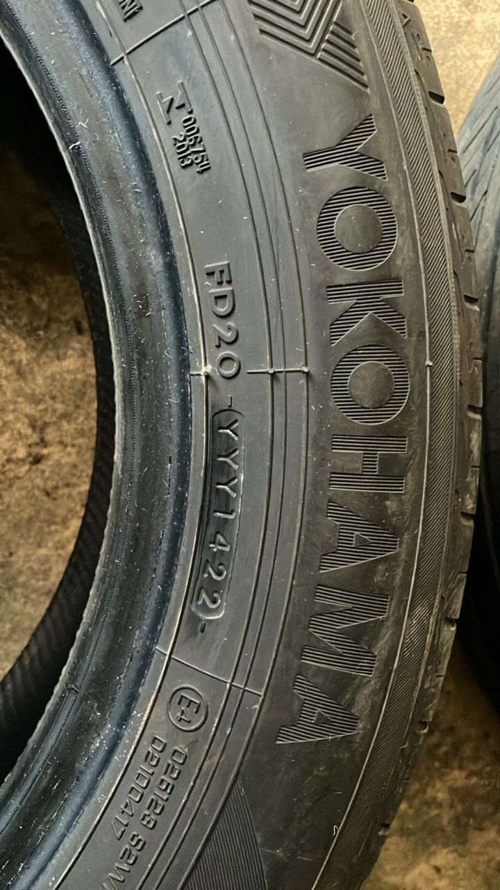 夏 タイヤ4本 YOKOHAMA ADVAN dB 205/60R16 92V 2022年 C-1-420
