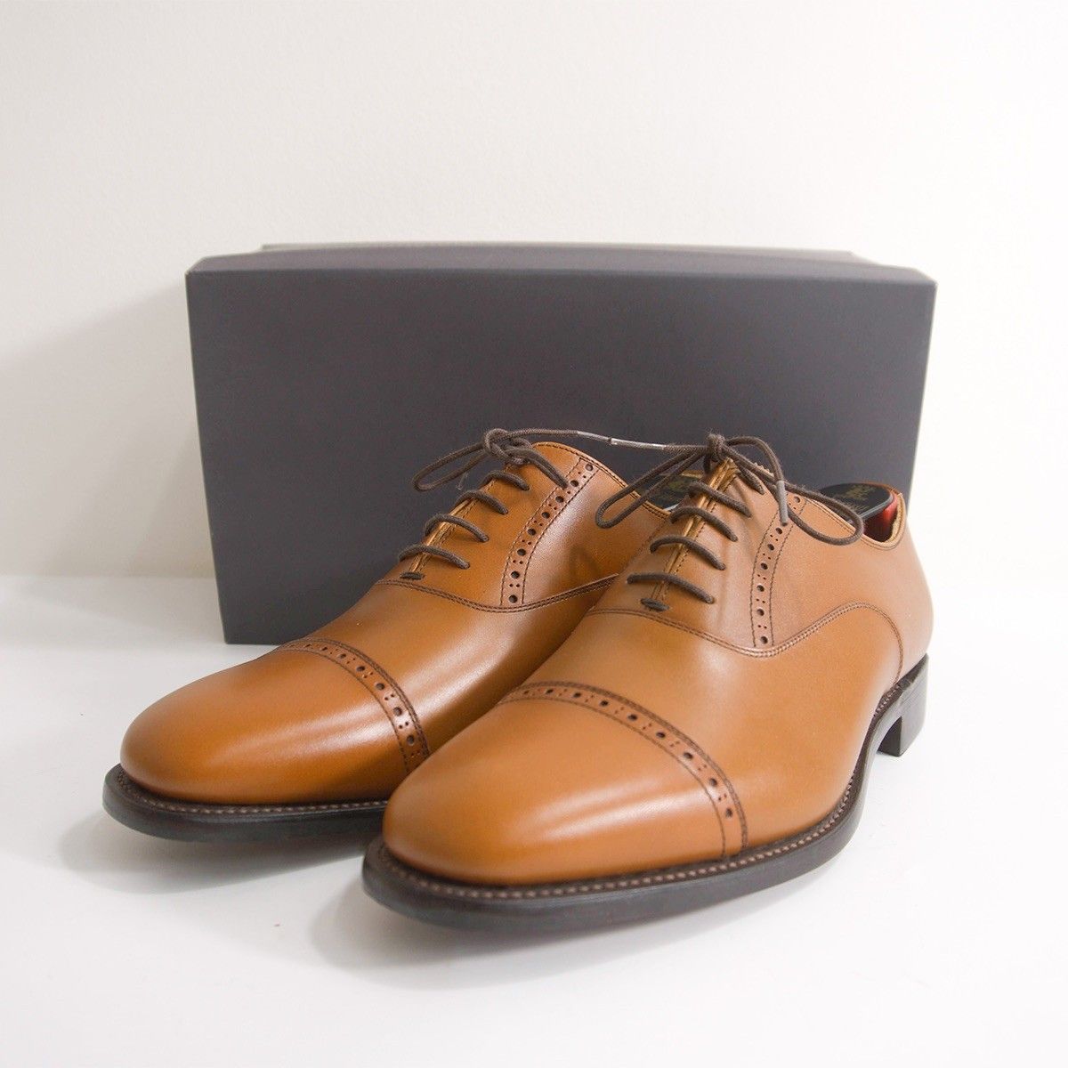 未使用品】SCOTCH GRAIN【0526/パンチドキャップトゥ レザーシューズ