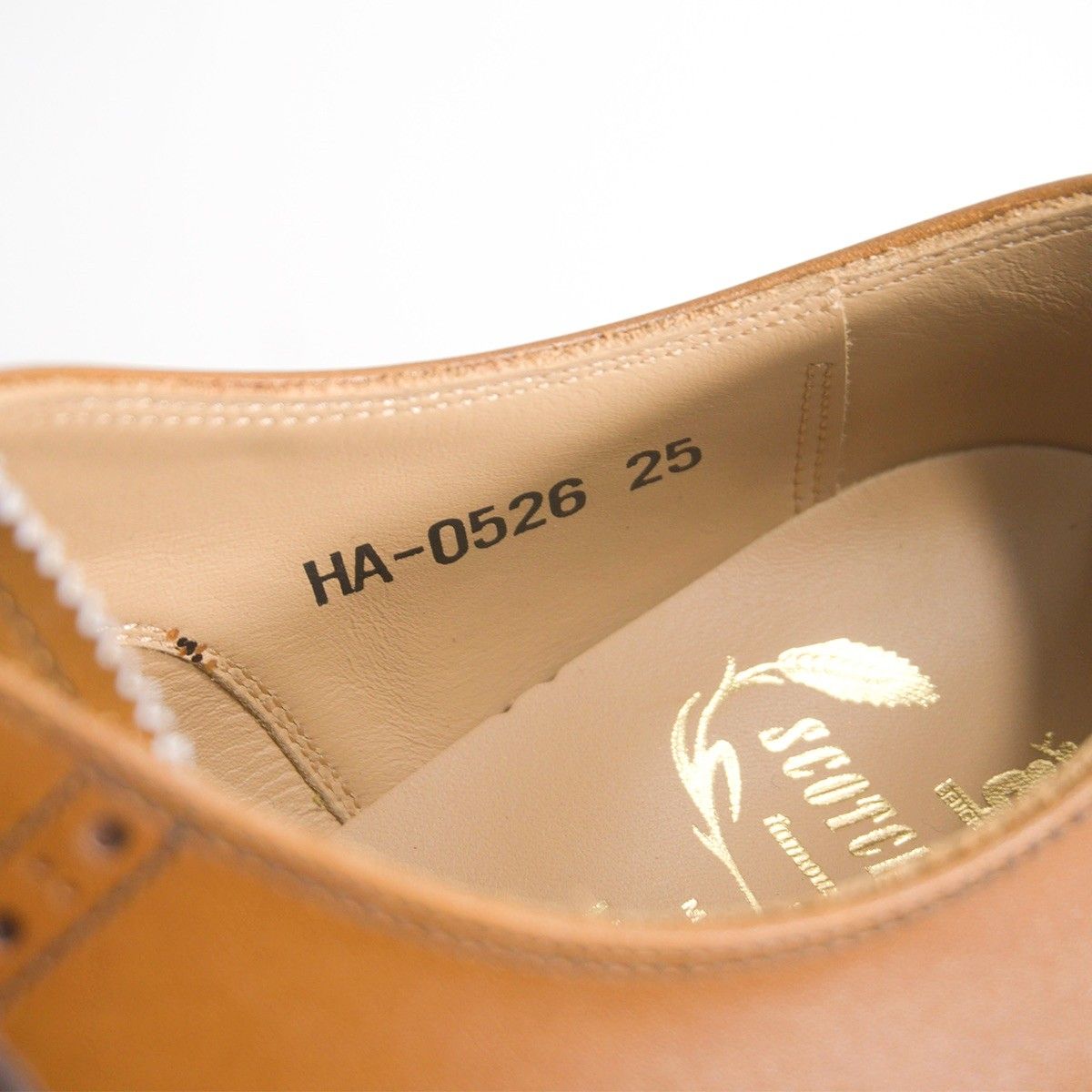 未使用品】SCOTCH GRAIN【0526/パンチドキャップトゥ レザーシューズ